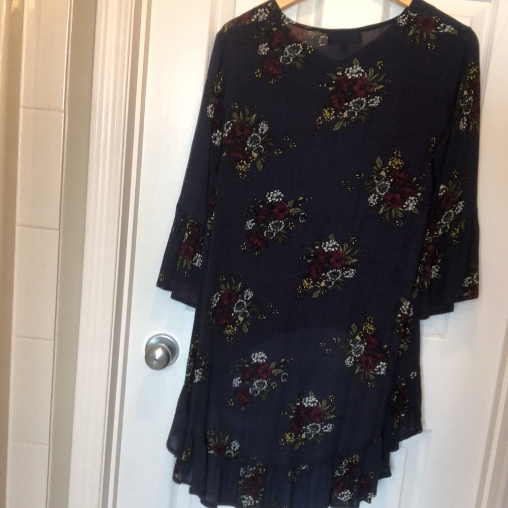 High low top - Picture 3 of 3